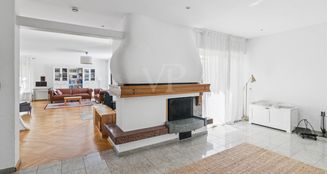 von_poll_real_estate_property_25309039_image_1