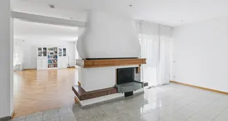 von_poll_real_estate_property_25309039_image_0