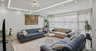 von_poll_real_estate_property_25309636_image_5