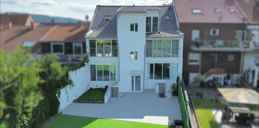 von Poll Immobilien GmbH