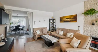 von_poll_real_estate_property_25309524_image_1