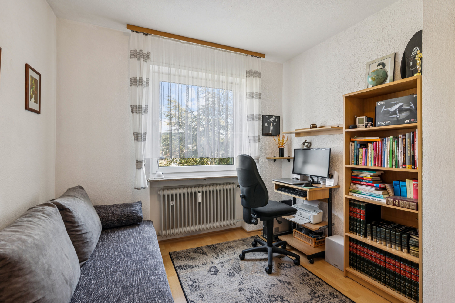 Schlafzimmer 2