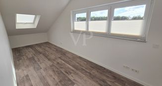 von_poll_real_estate_property_25309639_image_11