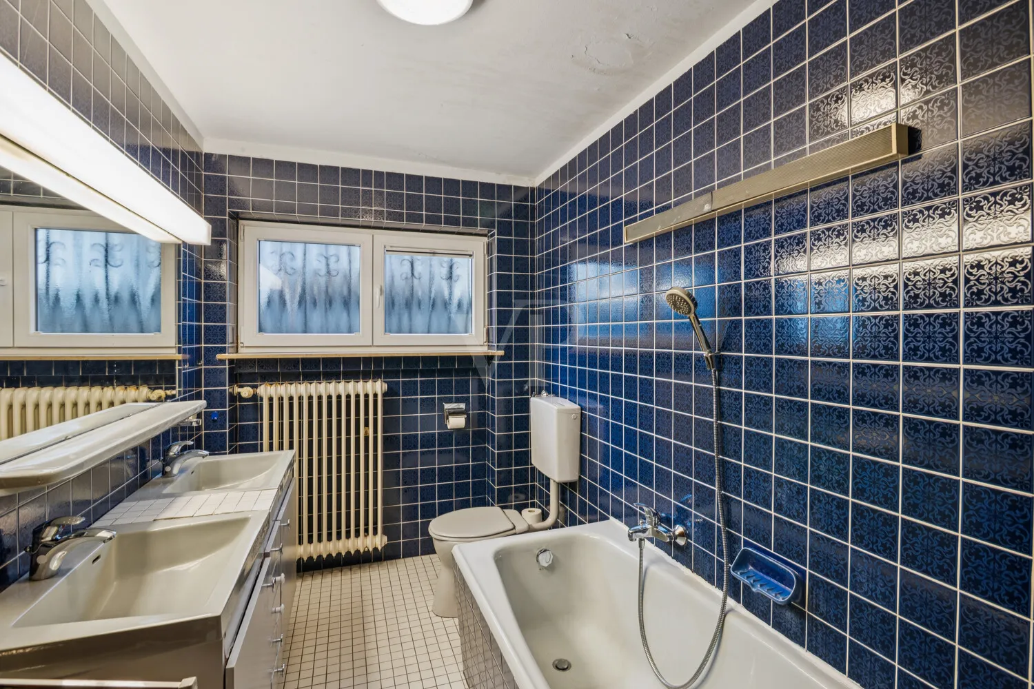 Badezimmer EG