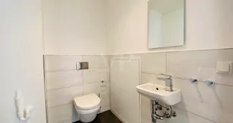 von_poll_real_estate_property_26309905_image_9