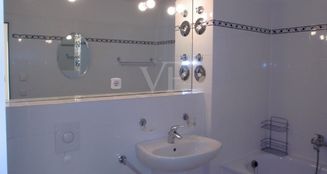 von_poll_real_estate_property_24252011_image_8