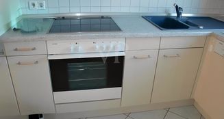 von_poll_real_estate_property_24252011_image_4