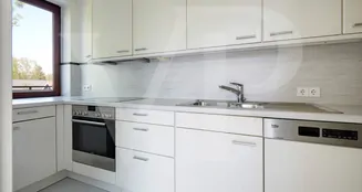 von_poll_real_estate_property_25252004_image_6