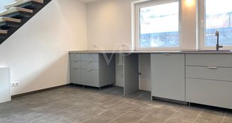 von_poll_real_estate_property_25252005_image_6