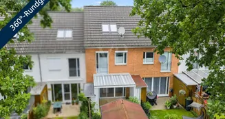 von_poll_real_estate_property_25252006_image_0