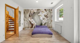 von_poll_real_estate_property_25252006_image_14