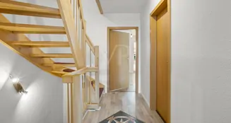 von_poll_real_estate_property_25252006_image_12