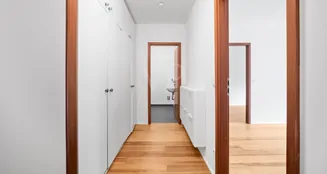 von_poll_real_estate_property_25252007_image_4