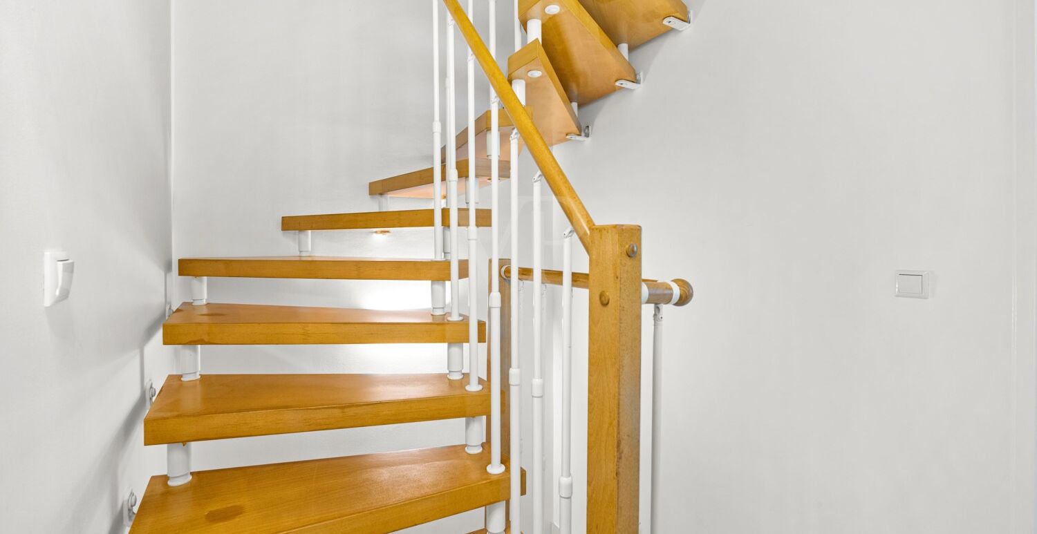 Treppe zum DG