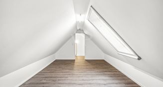 von_poll_real_estate_property_25252008_image_20
