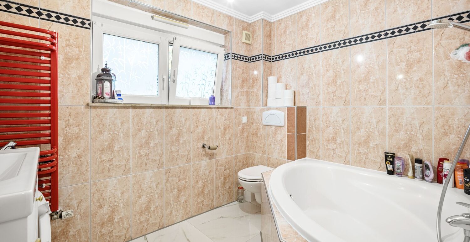 Badezimmer 01