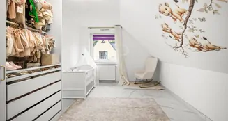 von_poll_real_estate_property_25252008_image_16