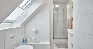 von_poll_real_estate_property_25252002-O_image_26