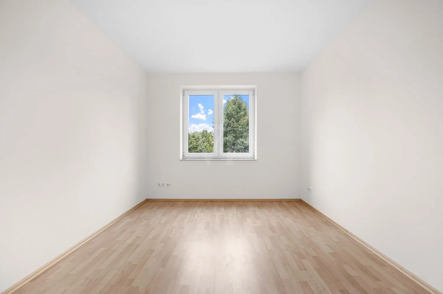 Zimmer 01 - 01
