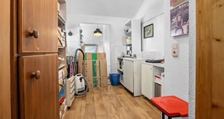von_poll_real_estate_property_25203013_image_9