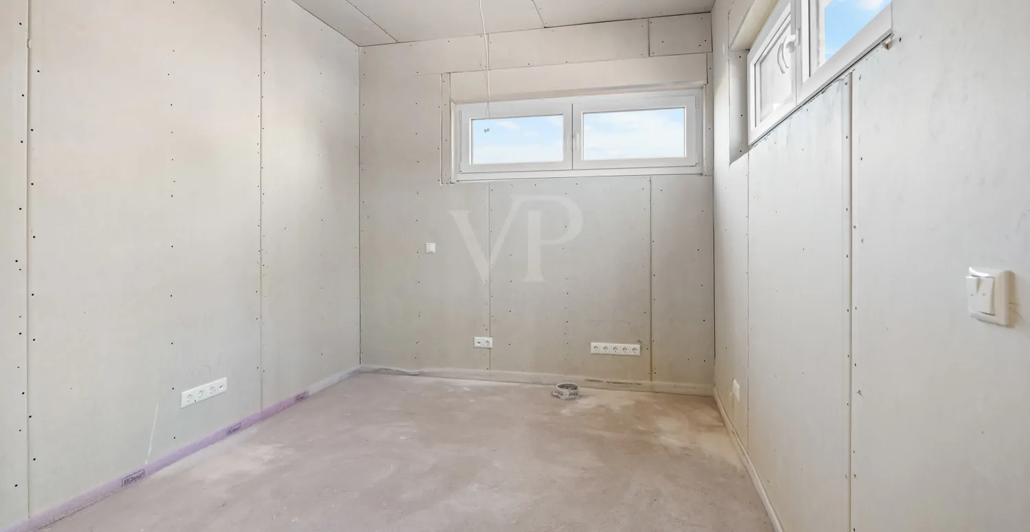 Büro im Erdgeschoss