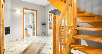 von_poll_real_estate_property_25203023_image_9