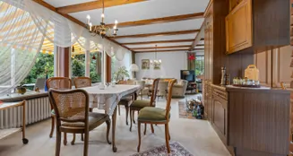 von_poll_real_estate_property_25284017_image_2