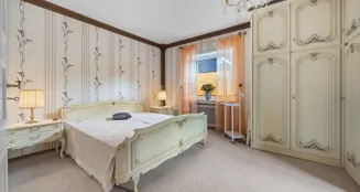 von_poll_real_estate_property_25284017_image_8