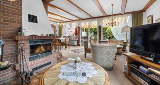 von_poll_real_estate_property_25284017_image_4