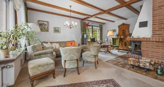 von_poll_real_estate_property_25284017_image_3