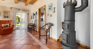 von_poll_real_estate_property_25284021_image_5