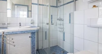 von_poll_real_estate_property_25284024_image_11