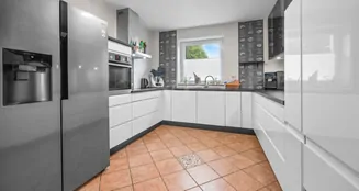 von_poll_real_estate_property_25284019_image_3