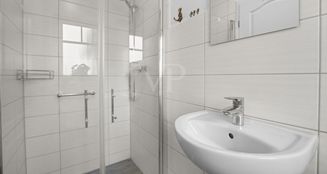 von_poll_real_estate_property_25284023_image_12
