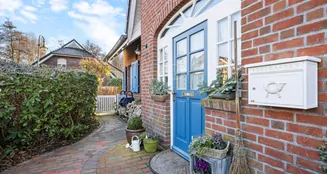 von_poll_real_estate_property_25284026_image_1