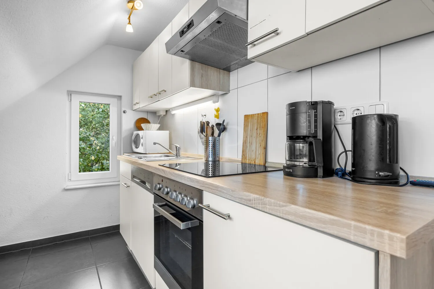 Blick in die Küche Wohnung 3