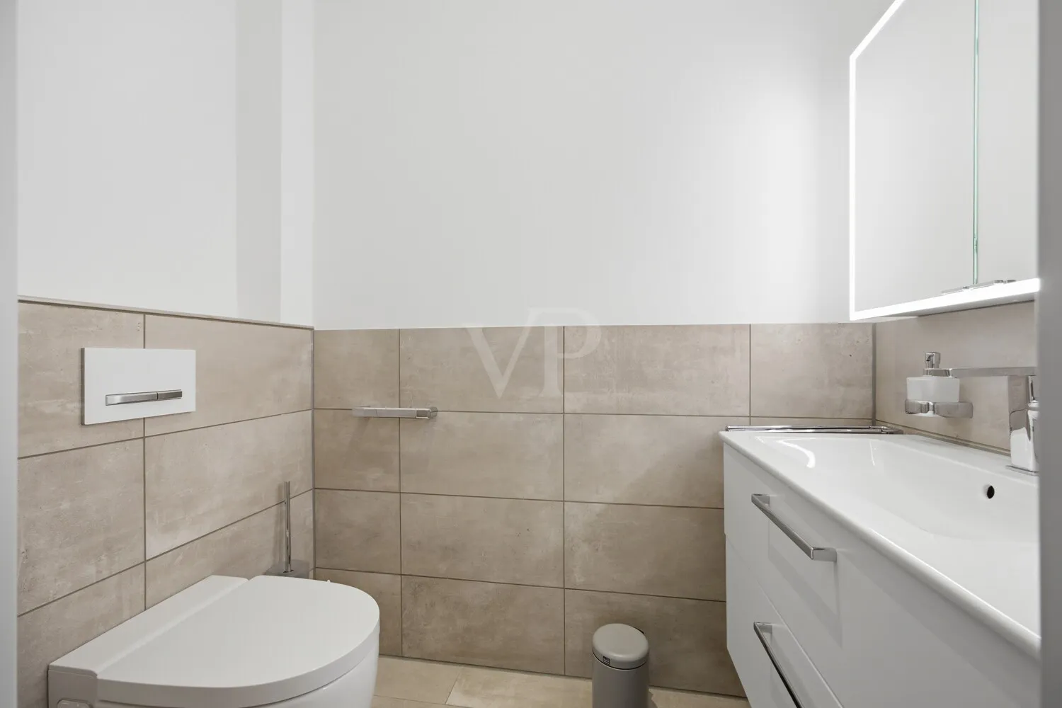 Separates Gäste-WC