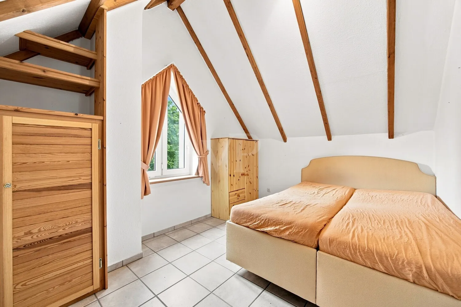 Das Schlafzimmer im Obergeschoss