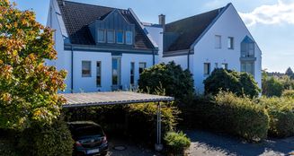 von_poll_real_estate_property_25220069_image_8