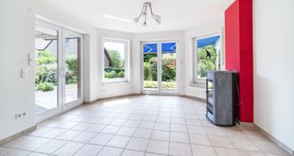 von_poll_real_estate_property_25220037_image_4
