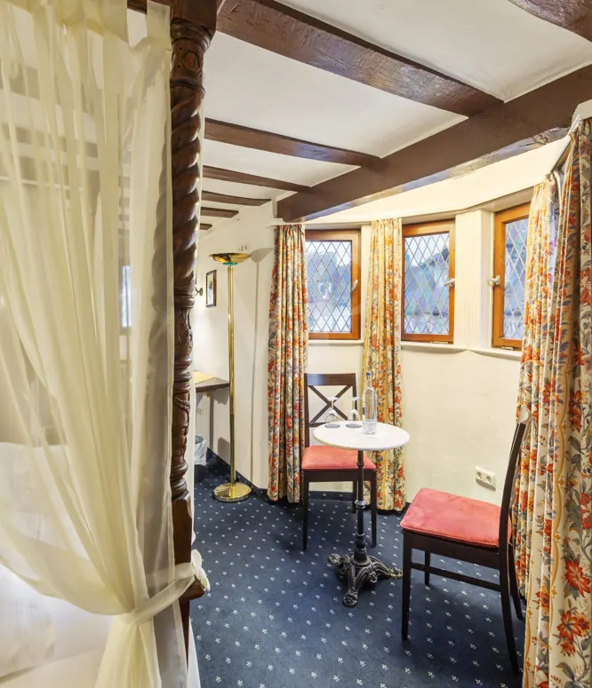 Romantik Zimmer  Erker