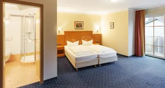 von_poll_real_estate_property_223150021_image_16