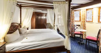 von_poll_real_estate_property_22315002_image_14