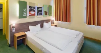 von_poll_real_estate_property_22315002_image_8