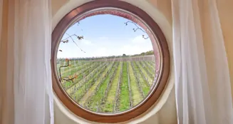 von_poll_real_estate_property_24315012_image_2