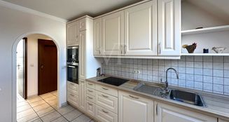 von_poll_real_estate_property_24315022_image_2