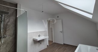 von_poll_real_estate_property_24315019_image_18