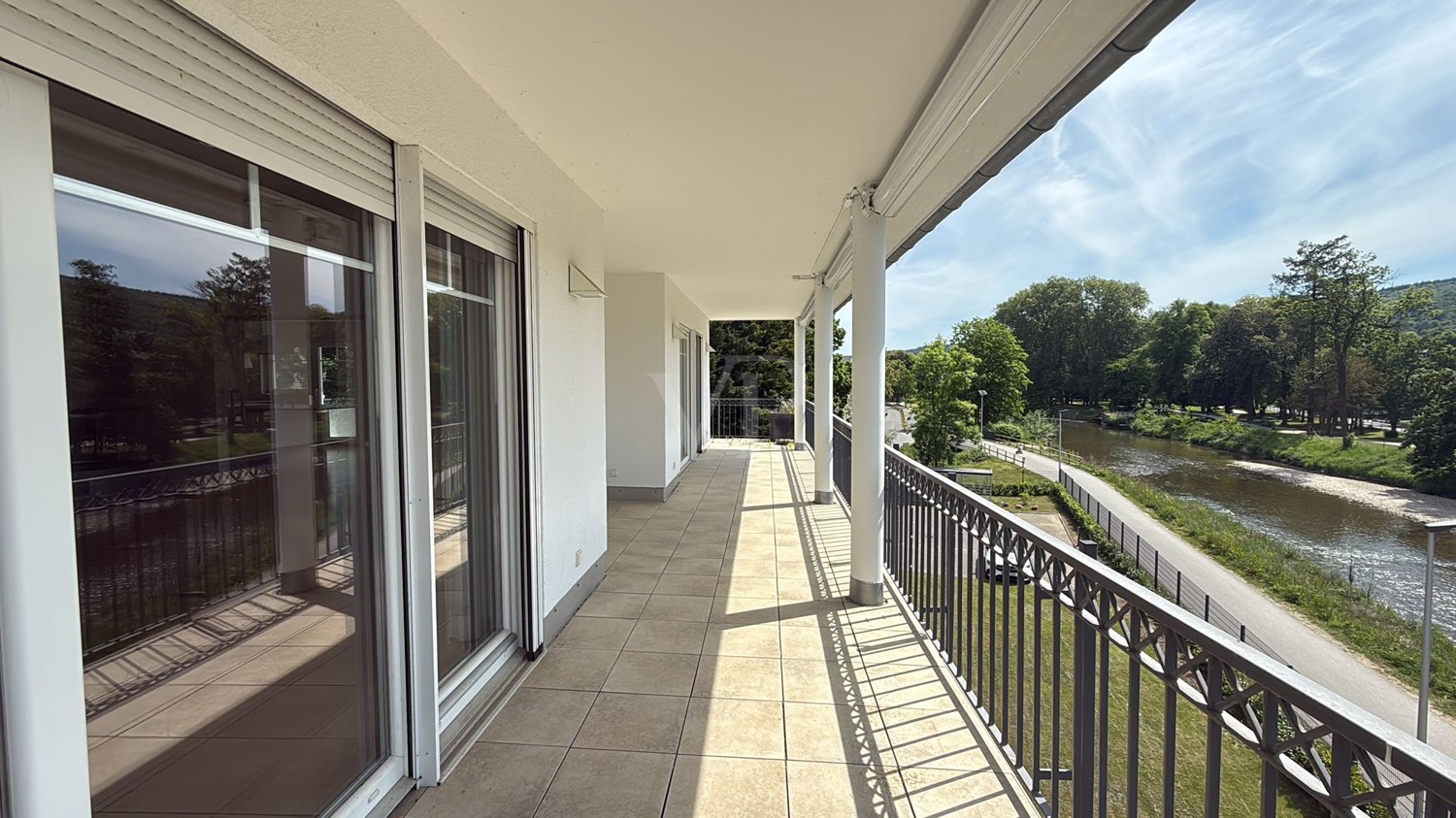 Großzügige Wohnung mit traumhaftem Panoramablick auf die Ahr