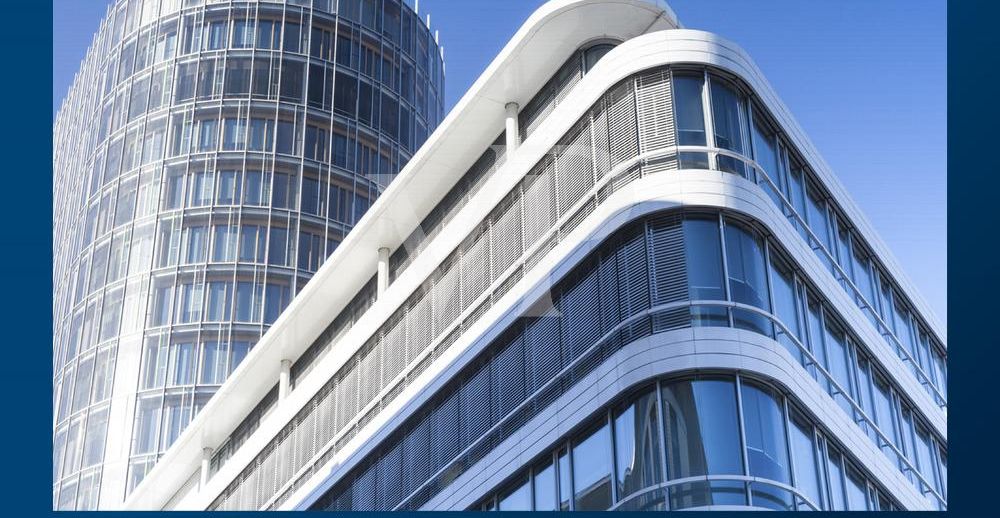 INVESTOR? **Top-Lage: Neuwertige und moderne Gewerbeeinheit mit vielen Möglichkeiten**
