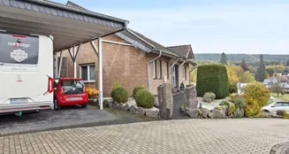 von_poll_real_estate_property_25315016_image_0